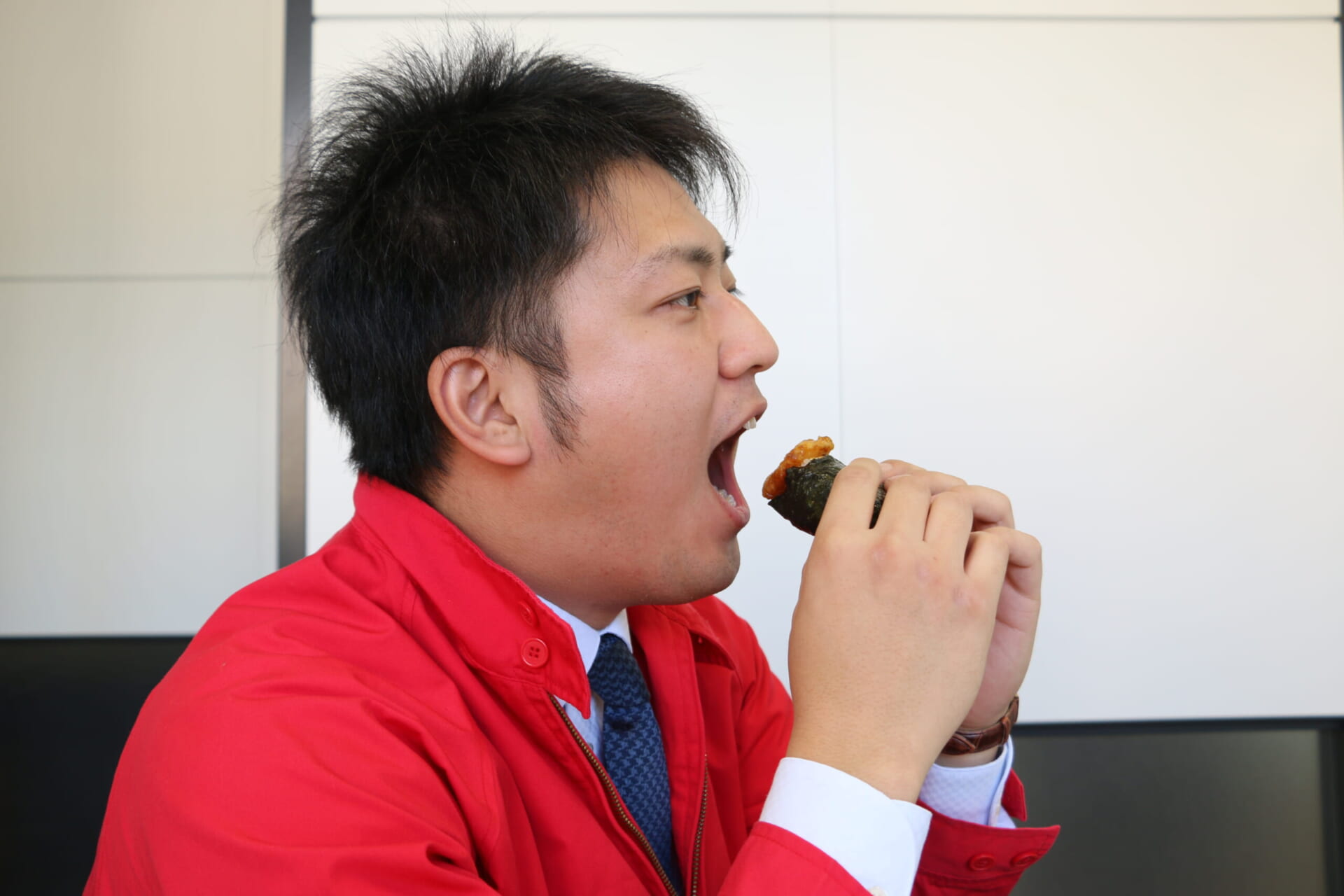 元漁師の技が光る 見た瞬間 これ 絶対うまいやつやぁ ん エブリイマガジン エブリイ